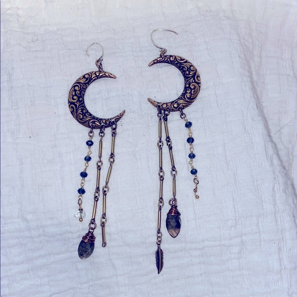 Trollbinde “Mama Moon” Crescent Moon earrings with Labradorite